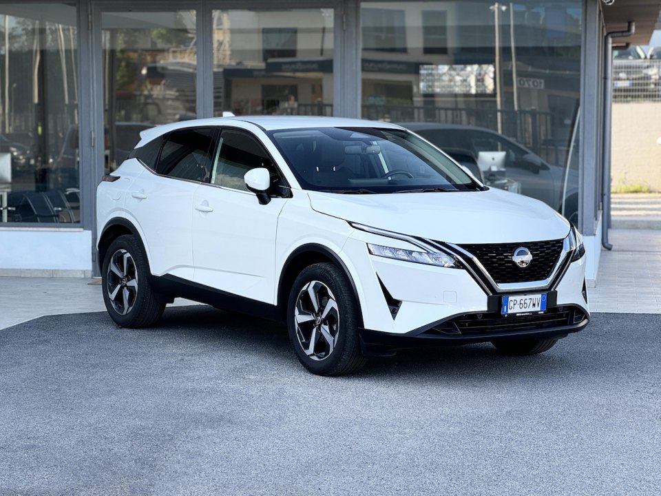 NISSAN Qashqai 3ª serie vers. Qashqai MHEV 140 CV Tekna