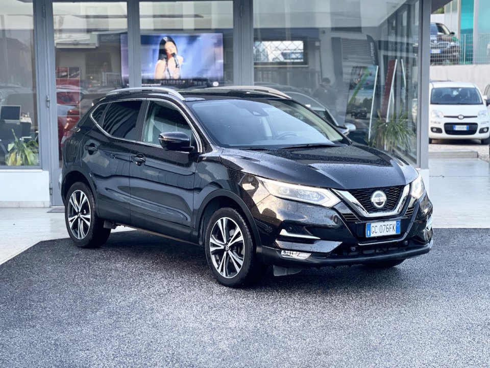 NISSAN Qashqai 2ª serie vers. Qashqai 1.7 dCi 150 CV Tekna+