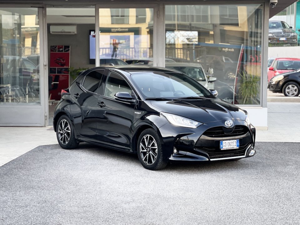 TOYOTA Yaris 4ª serie vers. Yaris 1.5 Hybrid 5 porte Lounge