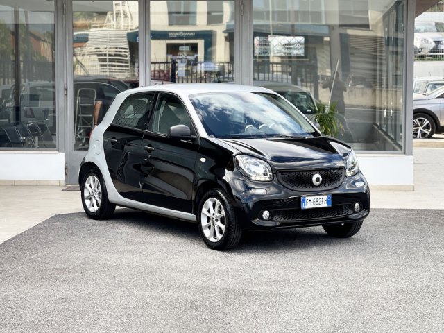 SMART - forfour 2ªs. (W453)