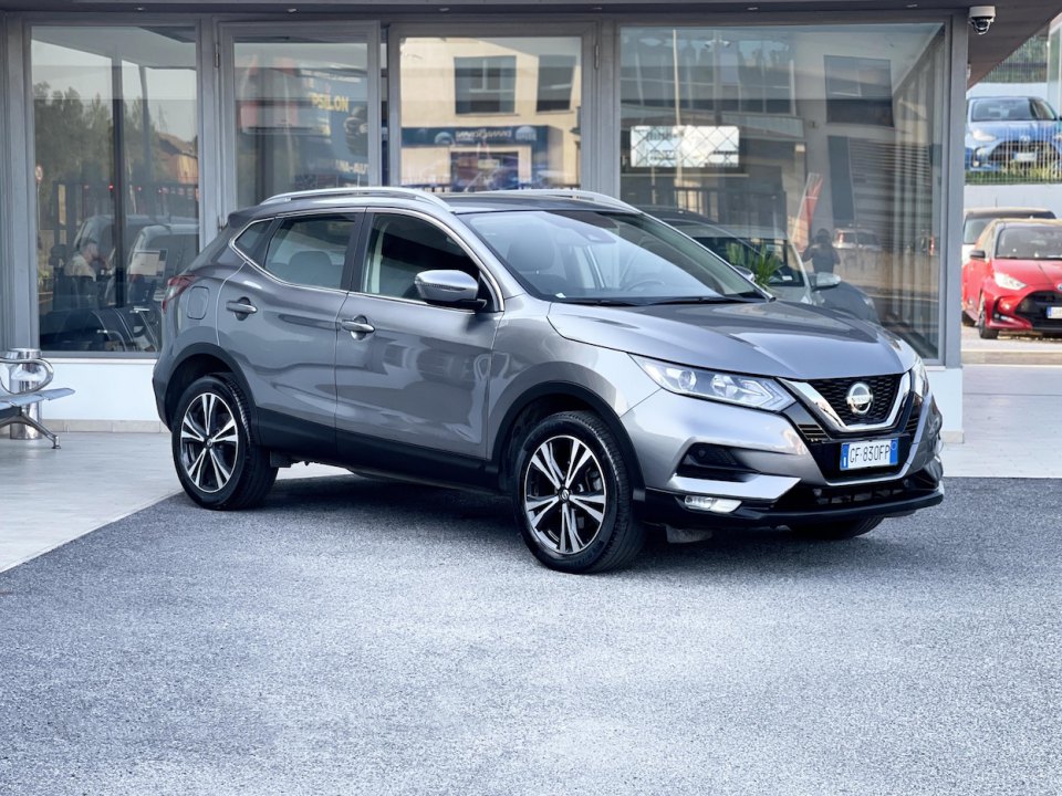 NISSAN Qashqai 2ª serie vers. Qashqai 1.3 DIG-T 140 CV N-Connecta