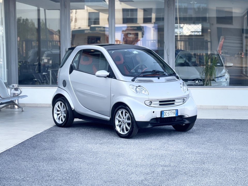 SMART fortwo 1ª serie vers. fortwo 700 coupé grandstyle (45 kW)