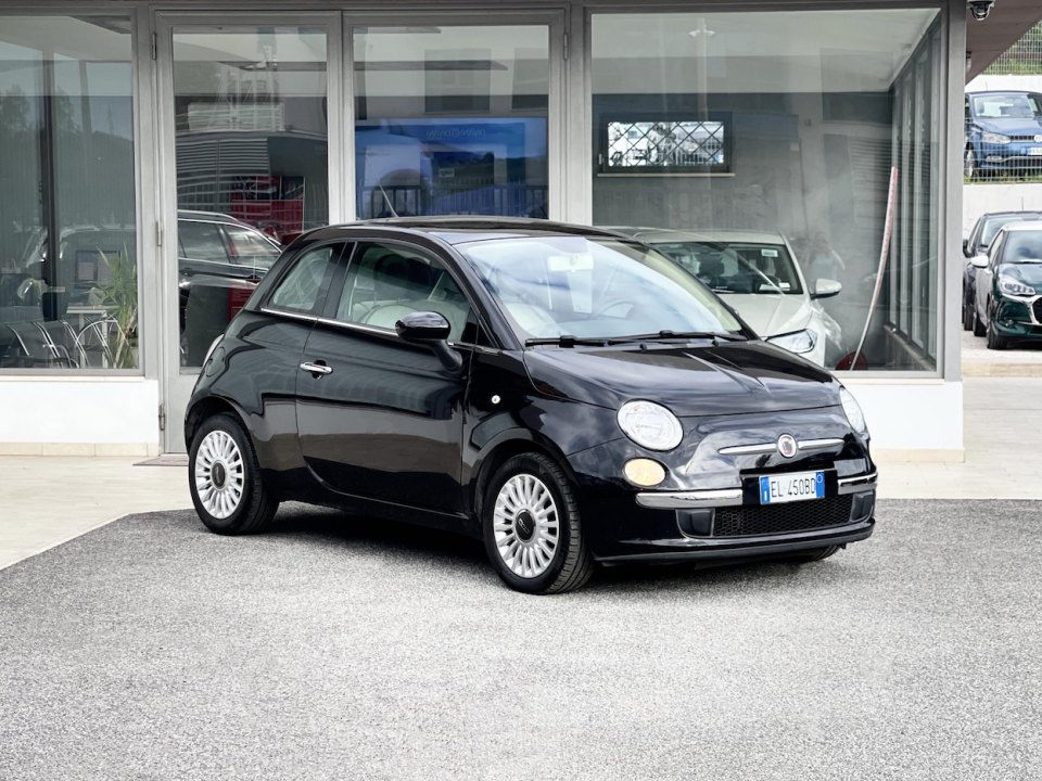 FIAT 500 (2007-2016) vers. 500 1.3 Multijet 16V 95 CV Matt Black