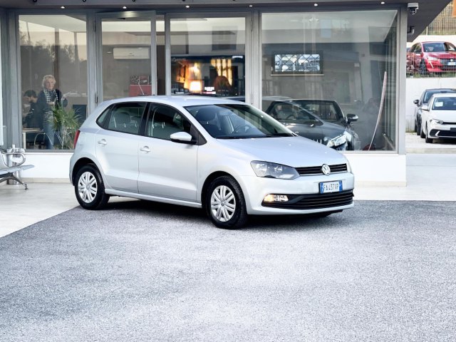 VOLKSWAGEN - Polo 5ª serie
