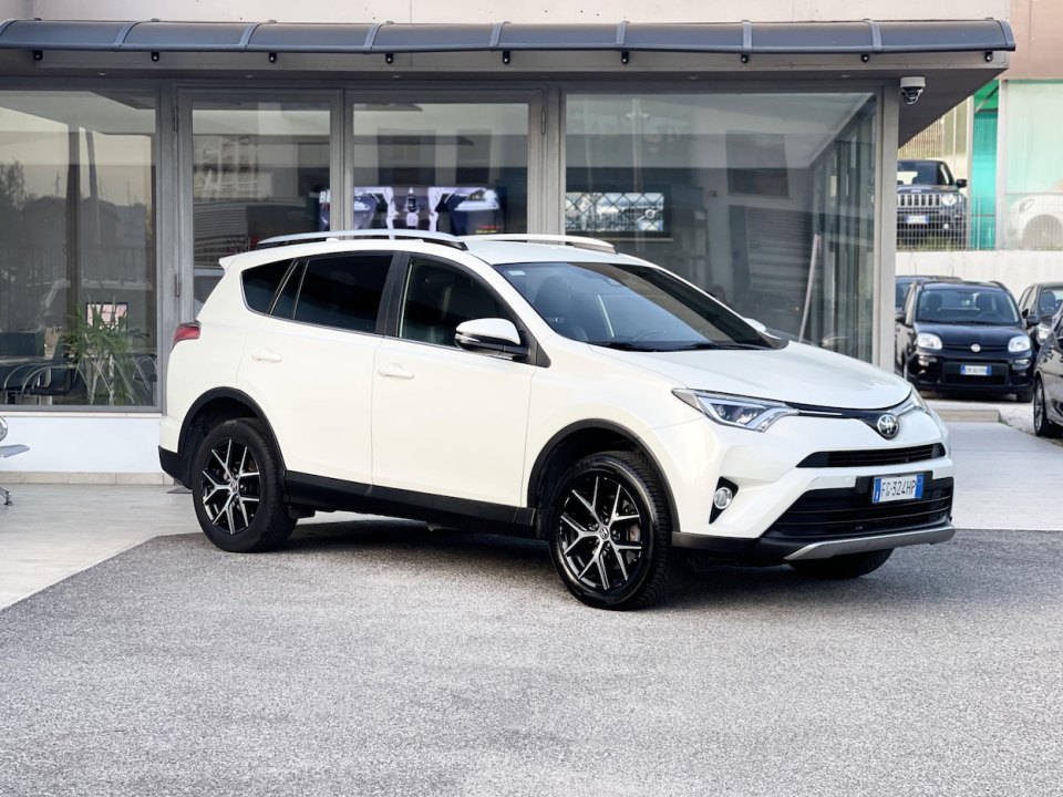 TOYOTA RAV4 4ª serie vers. RAV4 2.0 D-4D 2WD Lounge