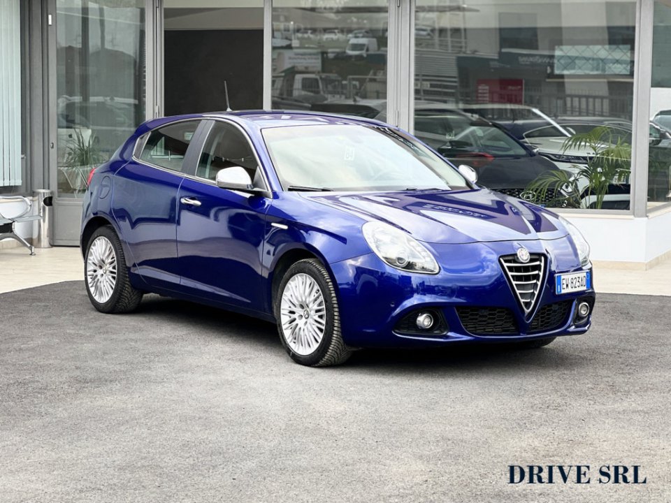 ALFA ROMEO Giulietta (2010-21) vers. Giulietta 1.6 JTDm-2 105 CV Exclusive