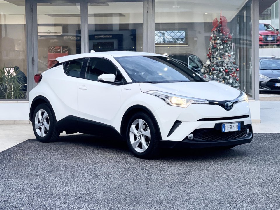 TOYOTA C-HR vers. C-HR 1.8 Hybrid E-CVT Lounge