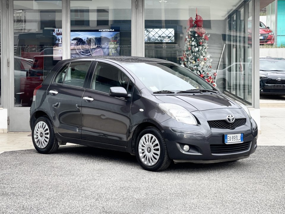 TOYOTA Yaris 2ª serie vers. Yaris 1.3 5 porte Sol