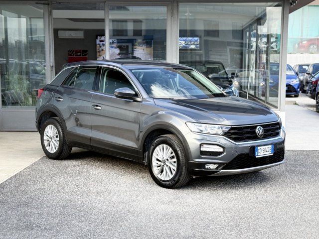 VOLKSWAGEN - T-Roc