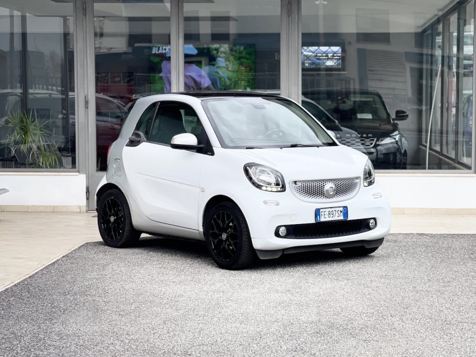 SMART fortwo 3ªs.(C/A453) vers. fortwo 70 1.0 twinamic Passion