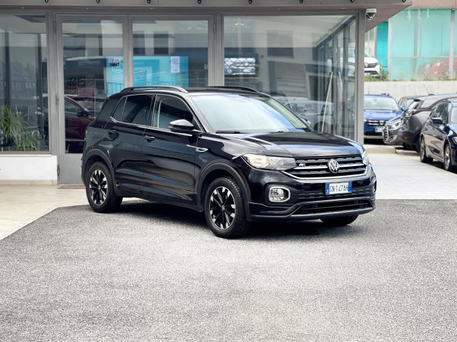 VOLKSWAGEN - T-Cross
