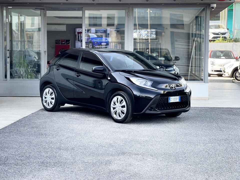 TOYOTA Aygo X vers. Aygo X 1.0 VVT-i 72 CV 5 porte Active