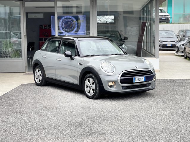 MINI - Mini 5 porte  (F55)