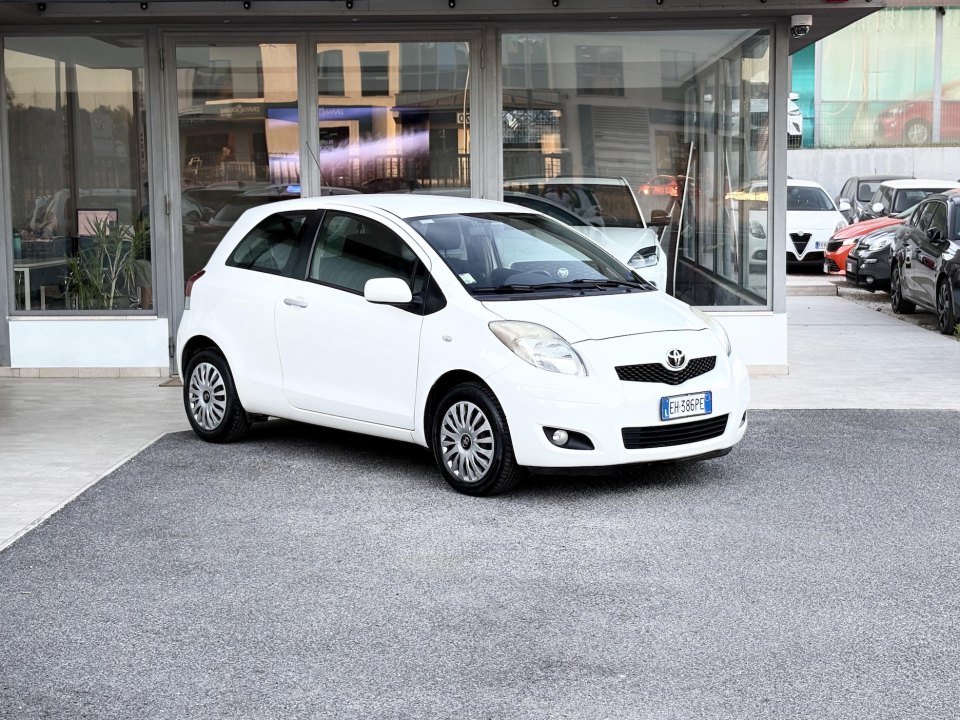 TOYOTA Yaris 2ª serie vers. Yaris 1.0 3 porte