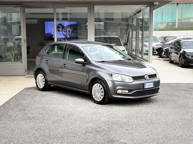 VOLKSWAGEN - Polo 5ª serie