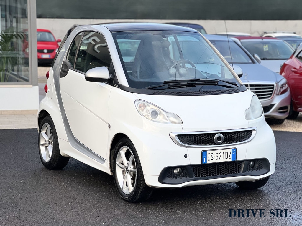 SMART fortwo 2ª serie vers. fortwo 800 40 kW coupé passion cdi