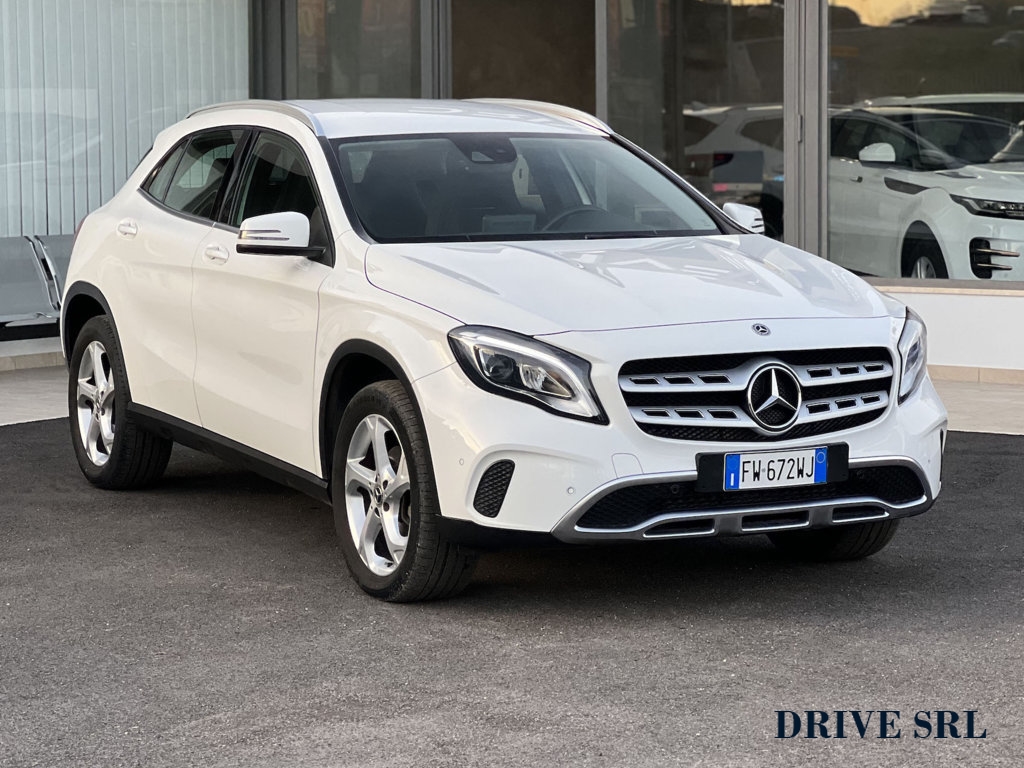MERCEDES Classe GLA   (X156) vers. GLA 200 CDI Premium