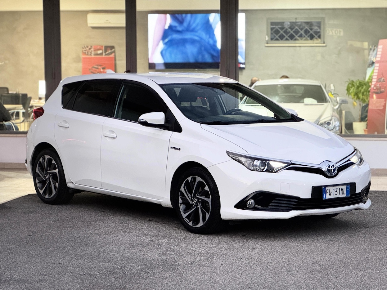 TOYOTA Auris 2ª serie vers. Auris 1.8 Hybrid Cool