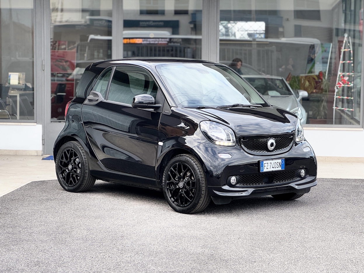SMART fortwo 3ªs.(C/A453) vers. fortwo 90 0.9 Turbo twinamic Urbanrunner