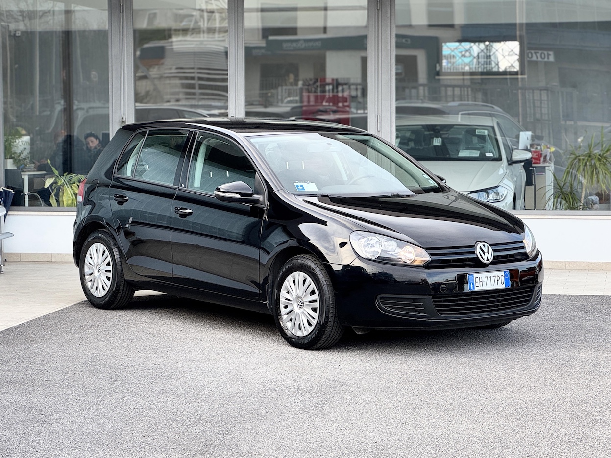 VOLKSWAGEN - Golf 6ª serie