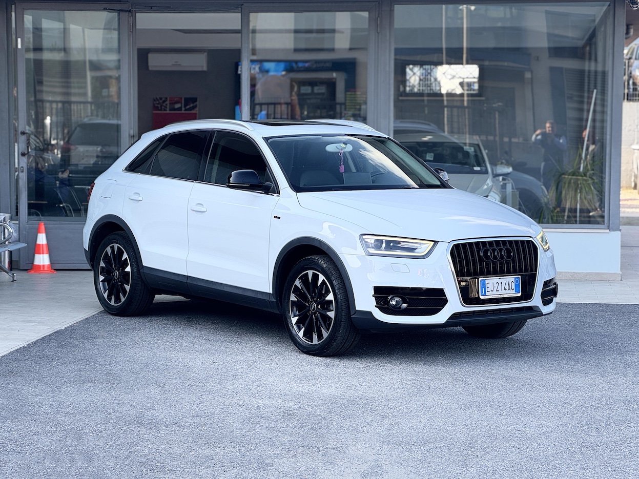 AUDI - Q3