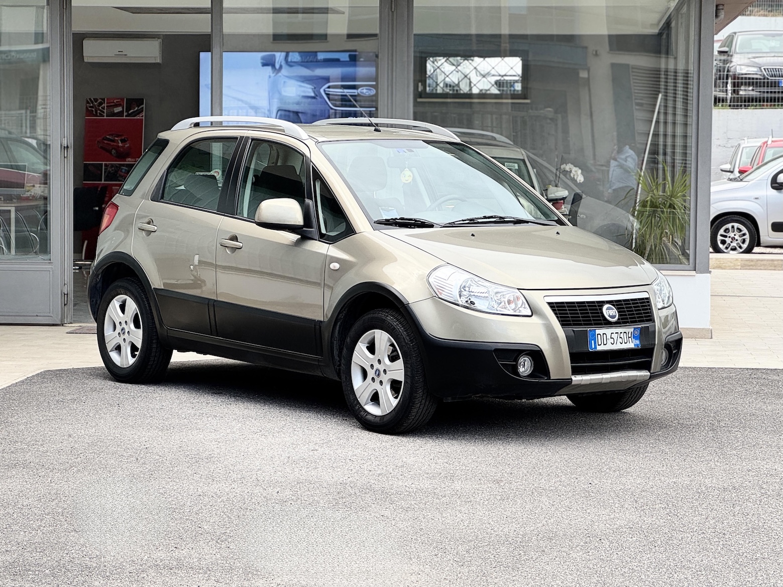 FIAT - Sedici