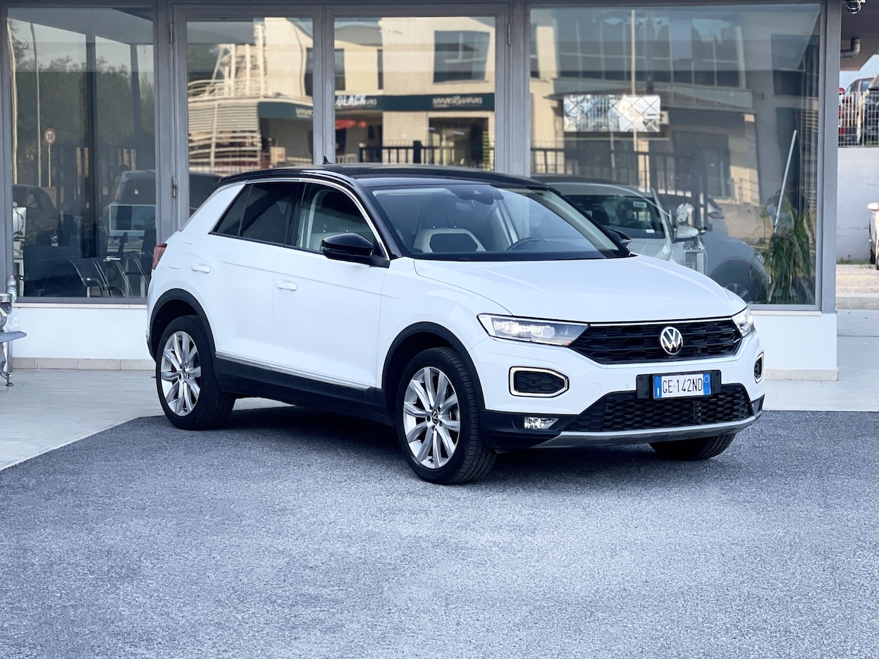 VOLKSWAGEN - T-Roc