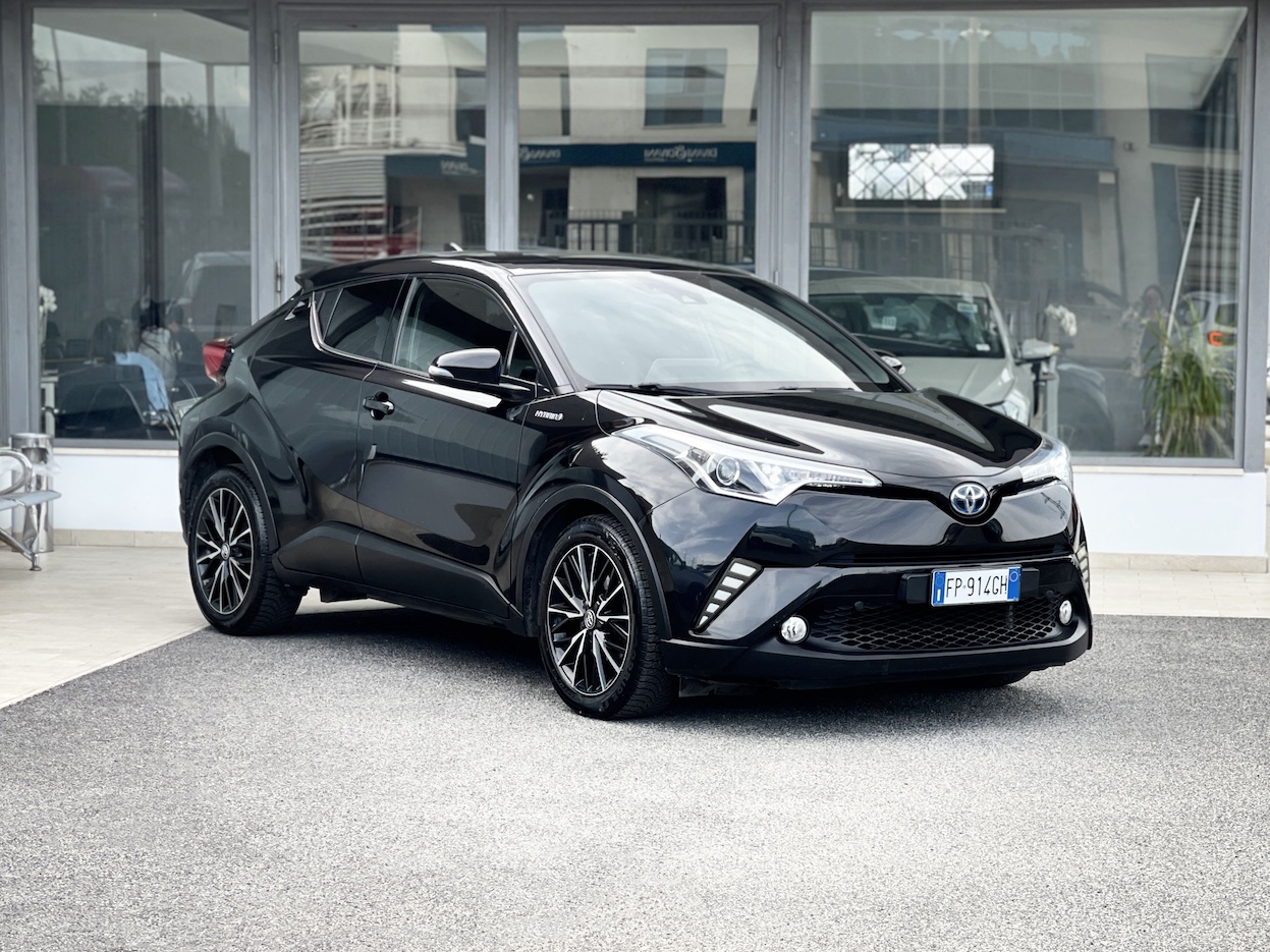 TOYOTA - C-HR