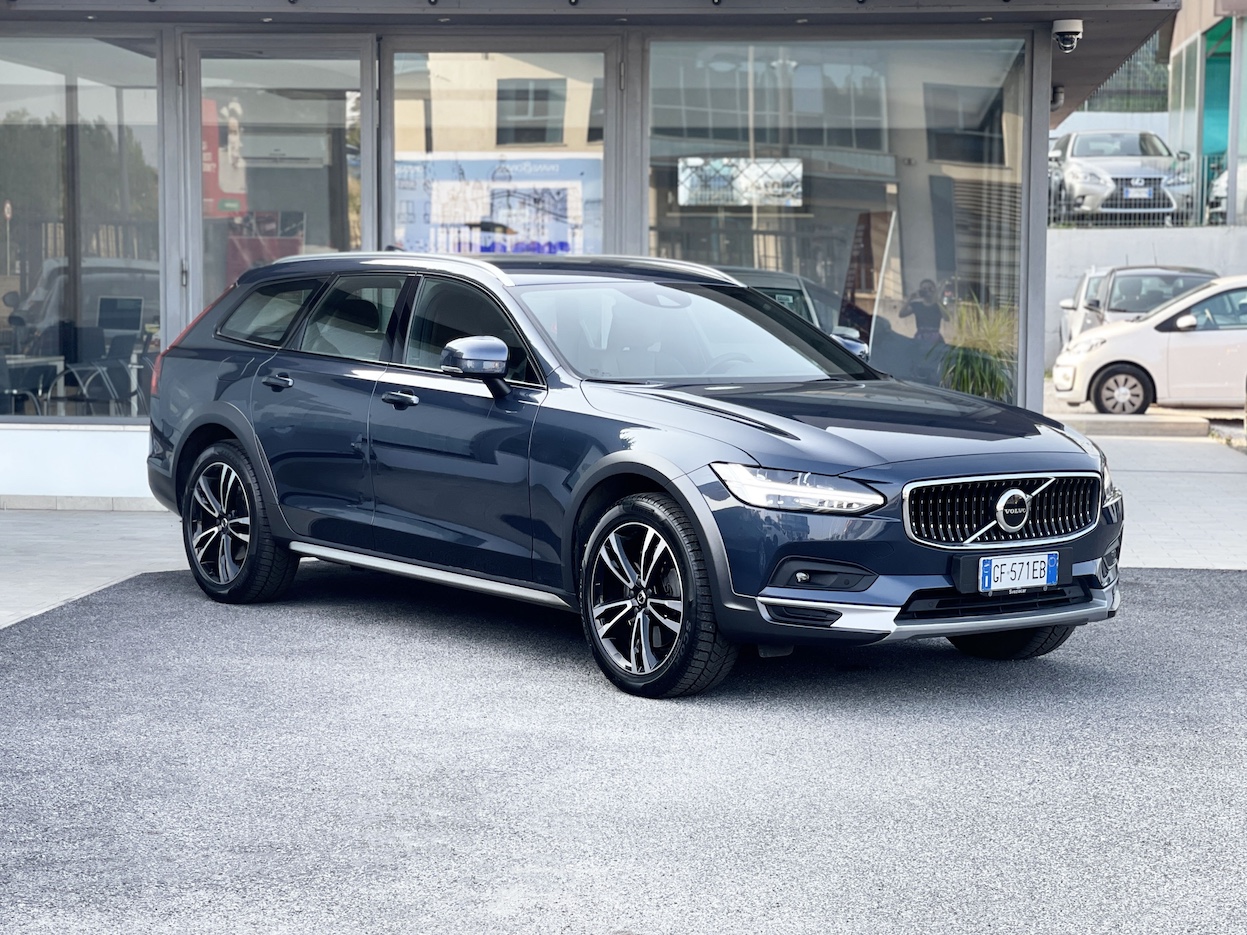 VOLVO - V90 CC (2016-->)