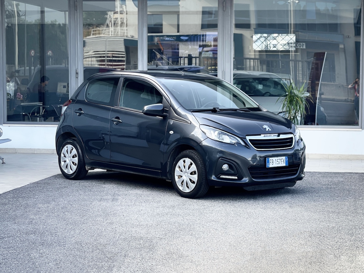 PEUGEOT - 108