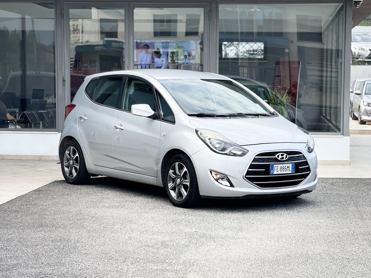 HYUNDAI - ix20