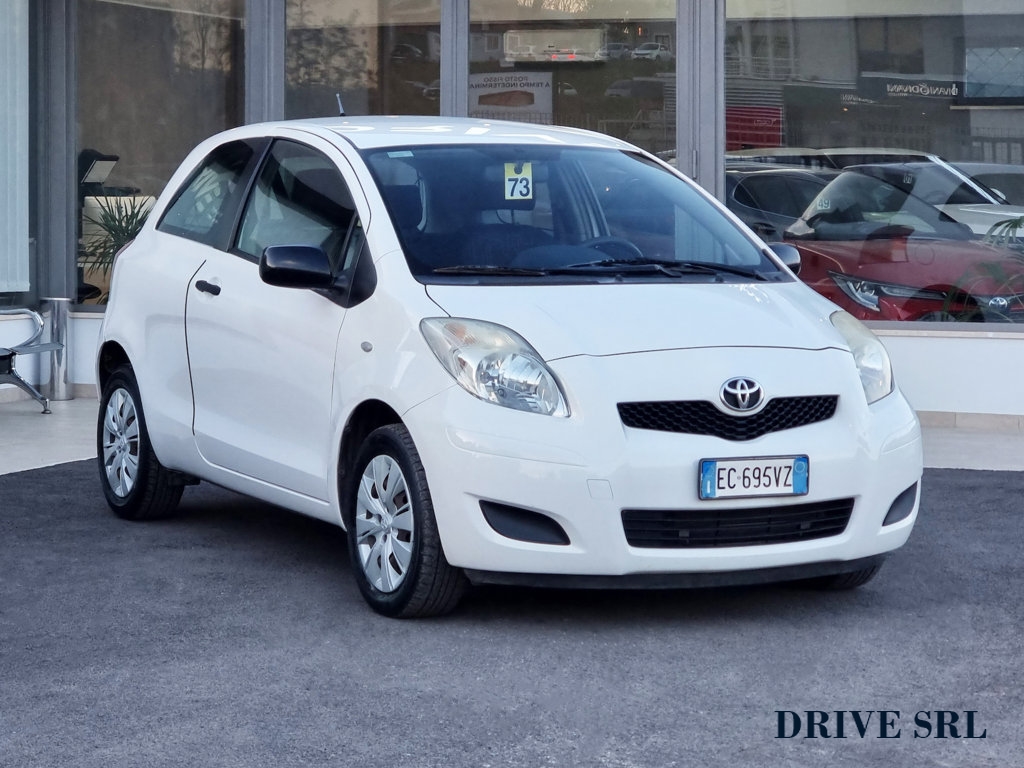 TOYOTA Yaris 2ª serie vers. Yaris 1.0 3 porte Sol