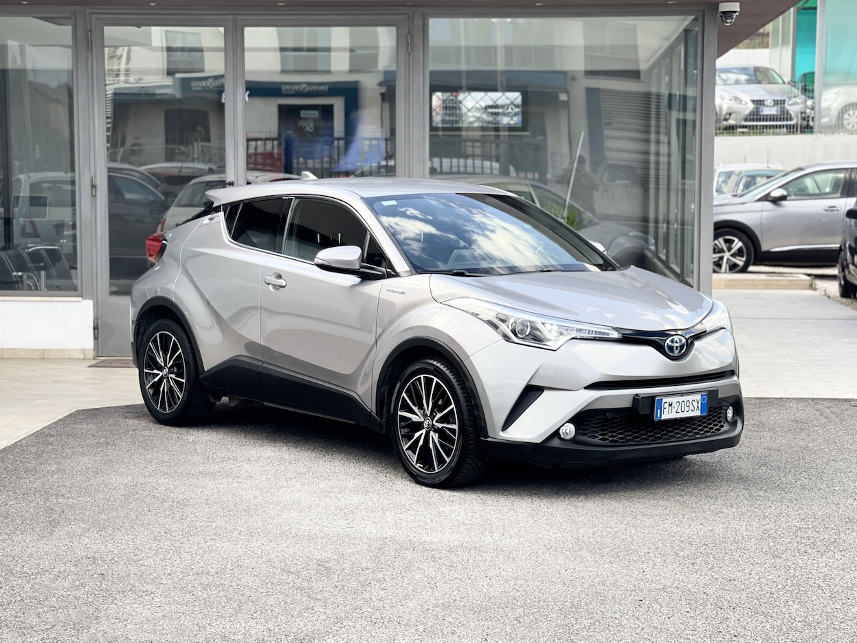 TOYOTA - C-HR