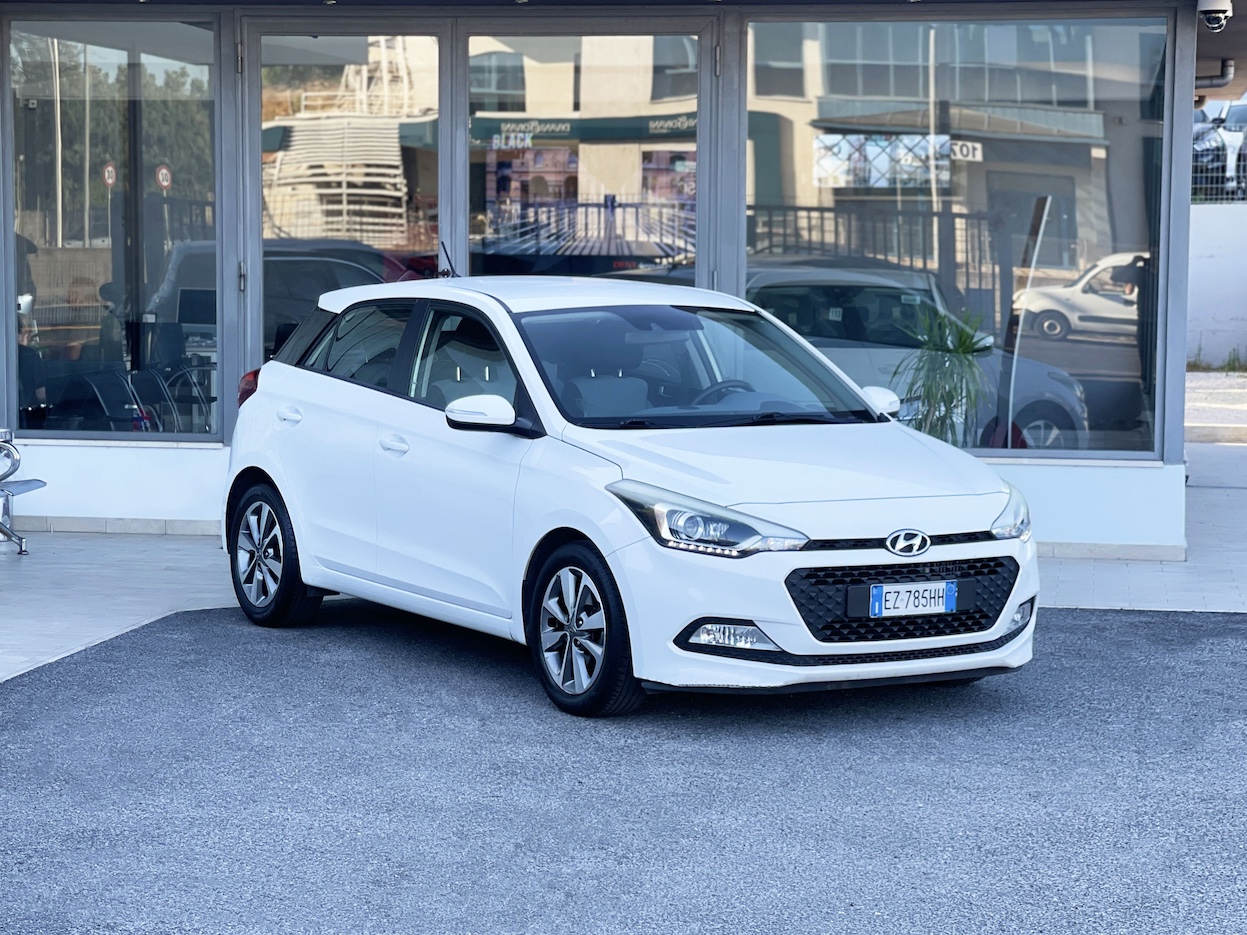 HYUNDAI - i20 2ª serie