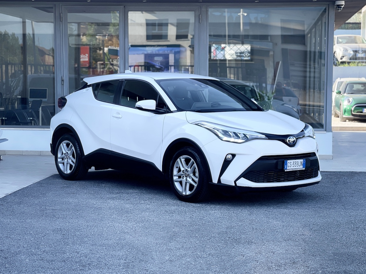 TOYOTA - C-HR
