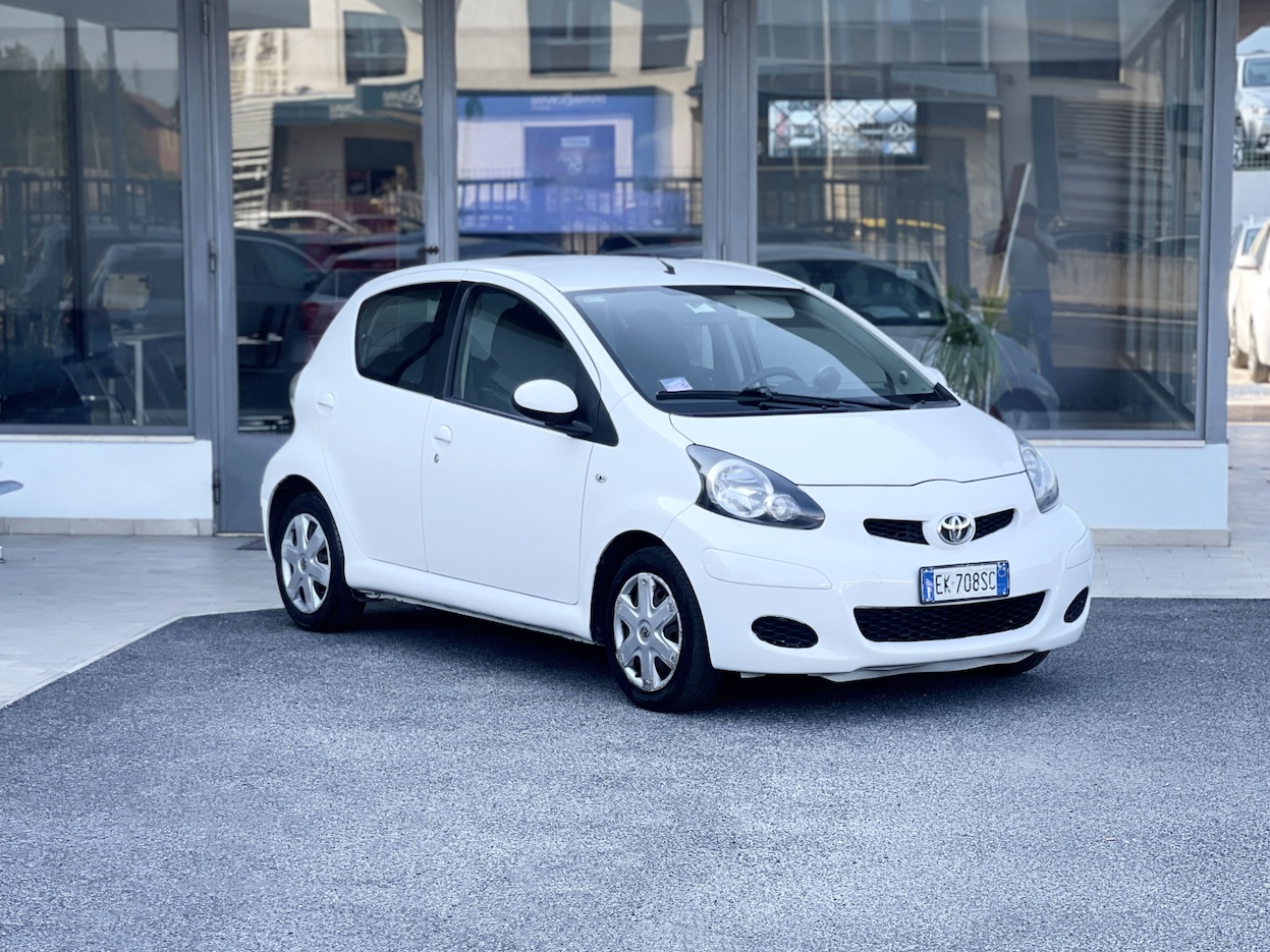 TOYOTA - Aygo 1ª serie