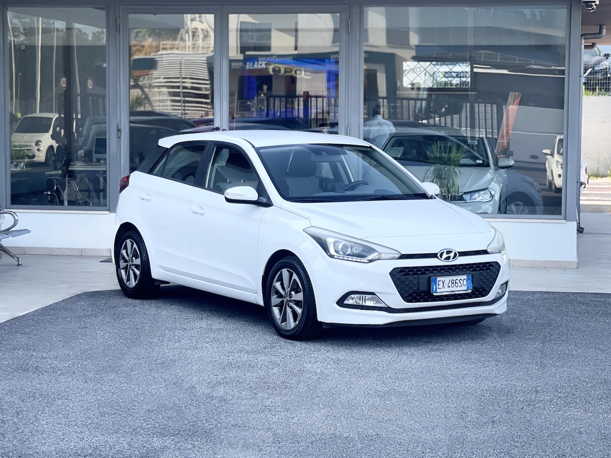 HYUNDAI - i20 2ª serie