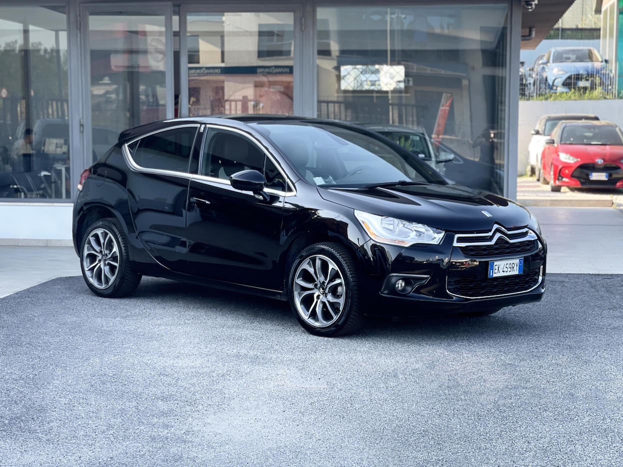 DS - DS 4