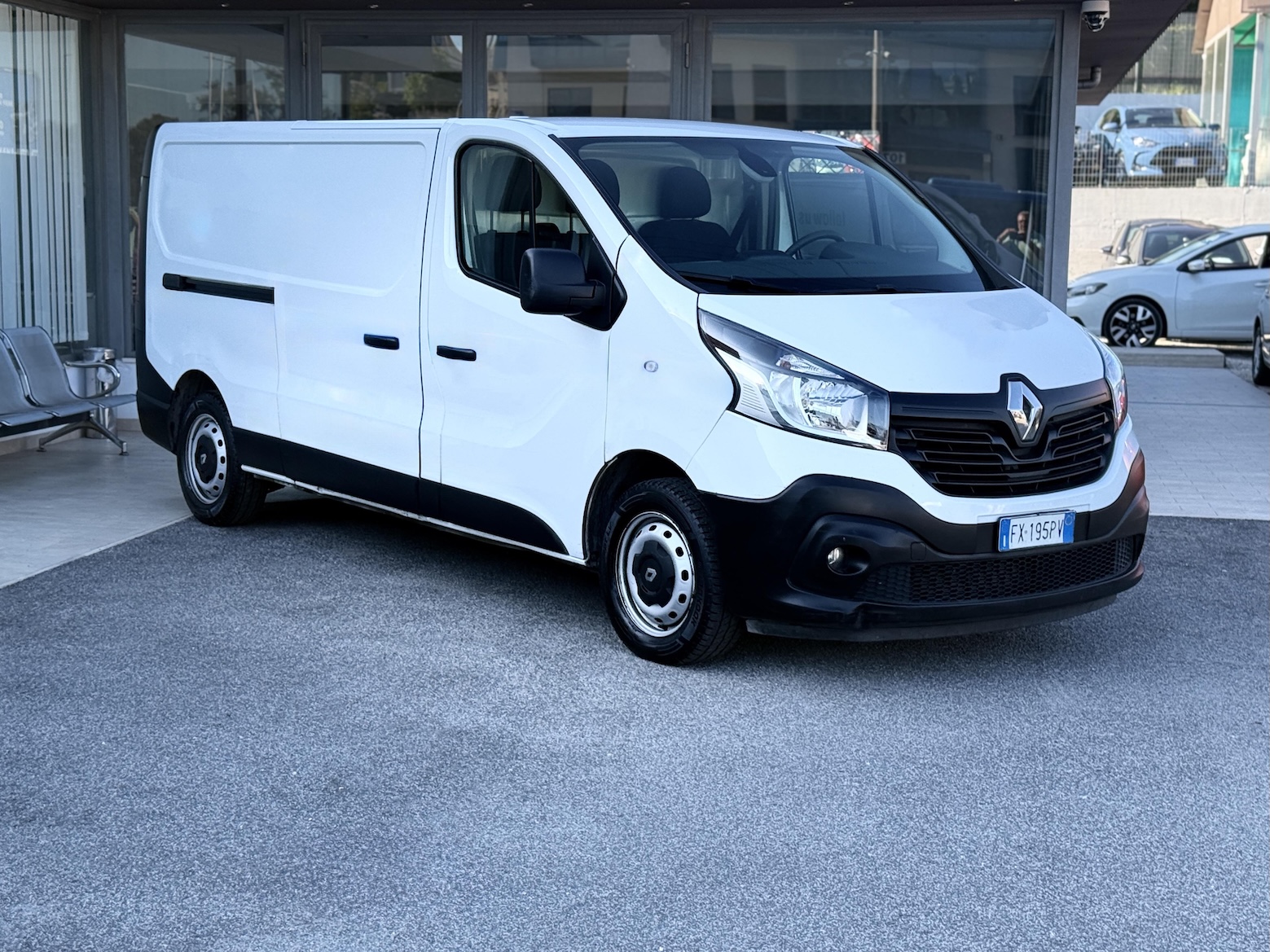 RENAULT - Trafic 4ª serie