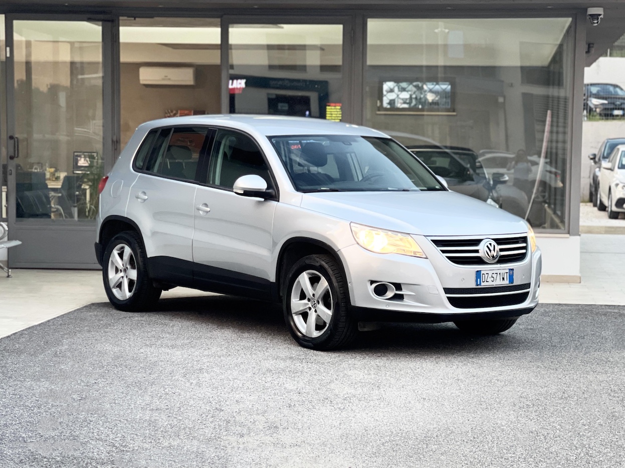 VOLKSWAGEN - Tiguan 1ª serie