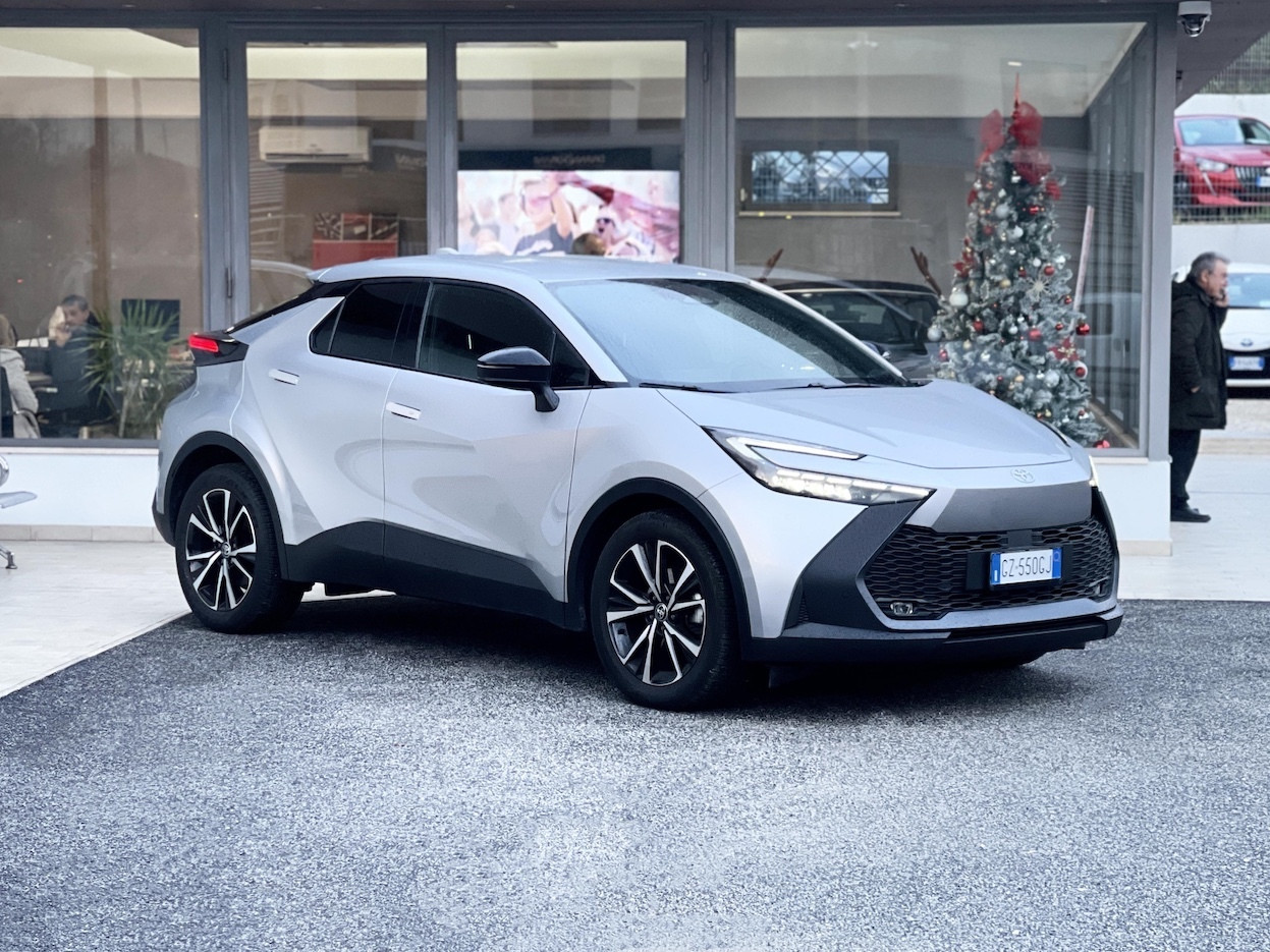 TOYOTA - C-HR