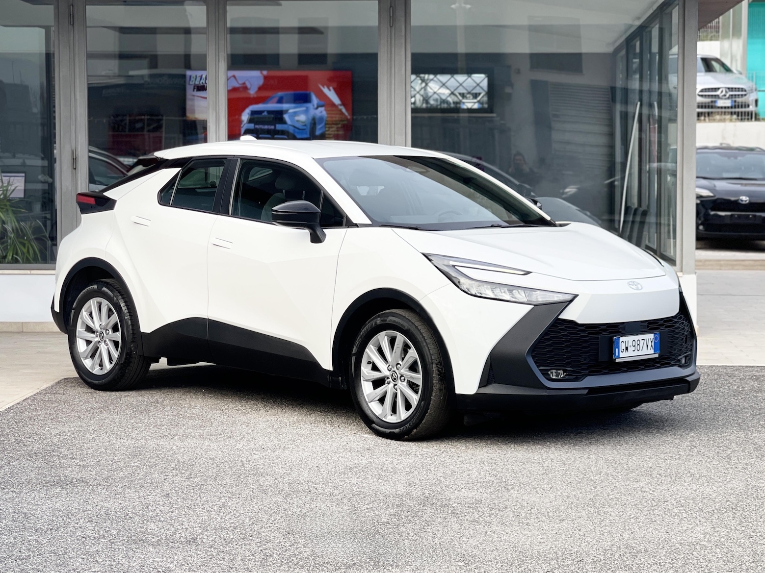 TOYOTA - C-HR