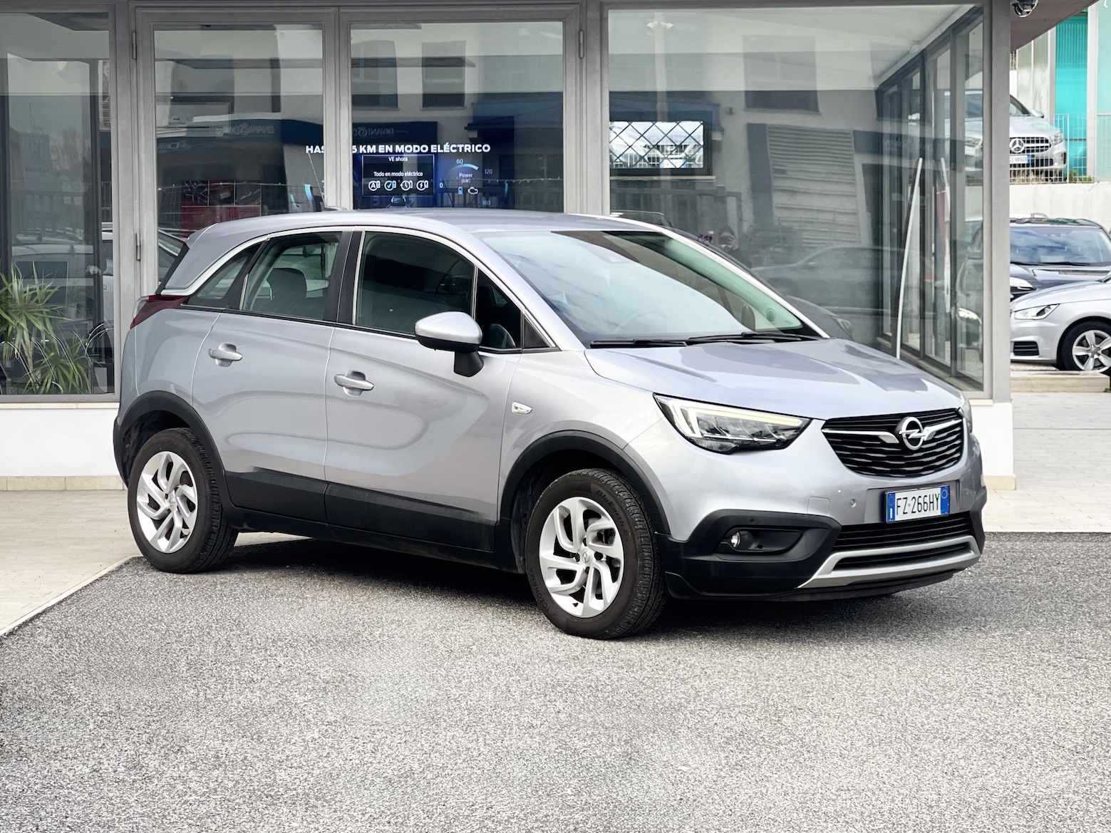 OPEL - Crossland
