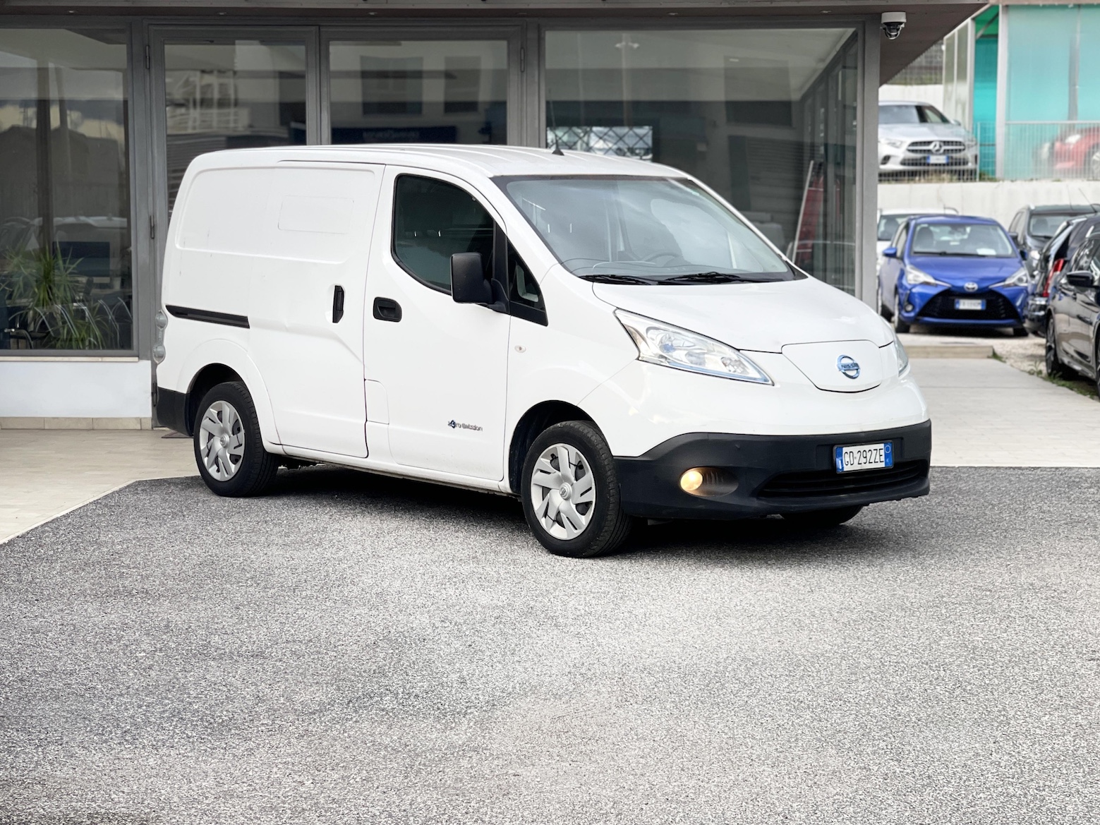 NISSAN - NV200
