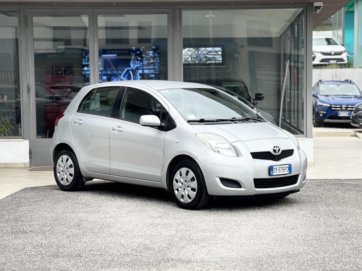 TOYOTA - Yaris 2ª serie
