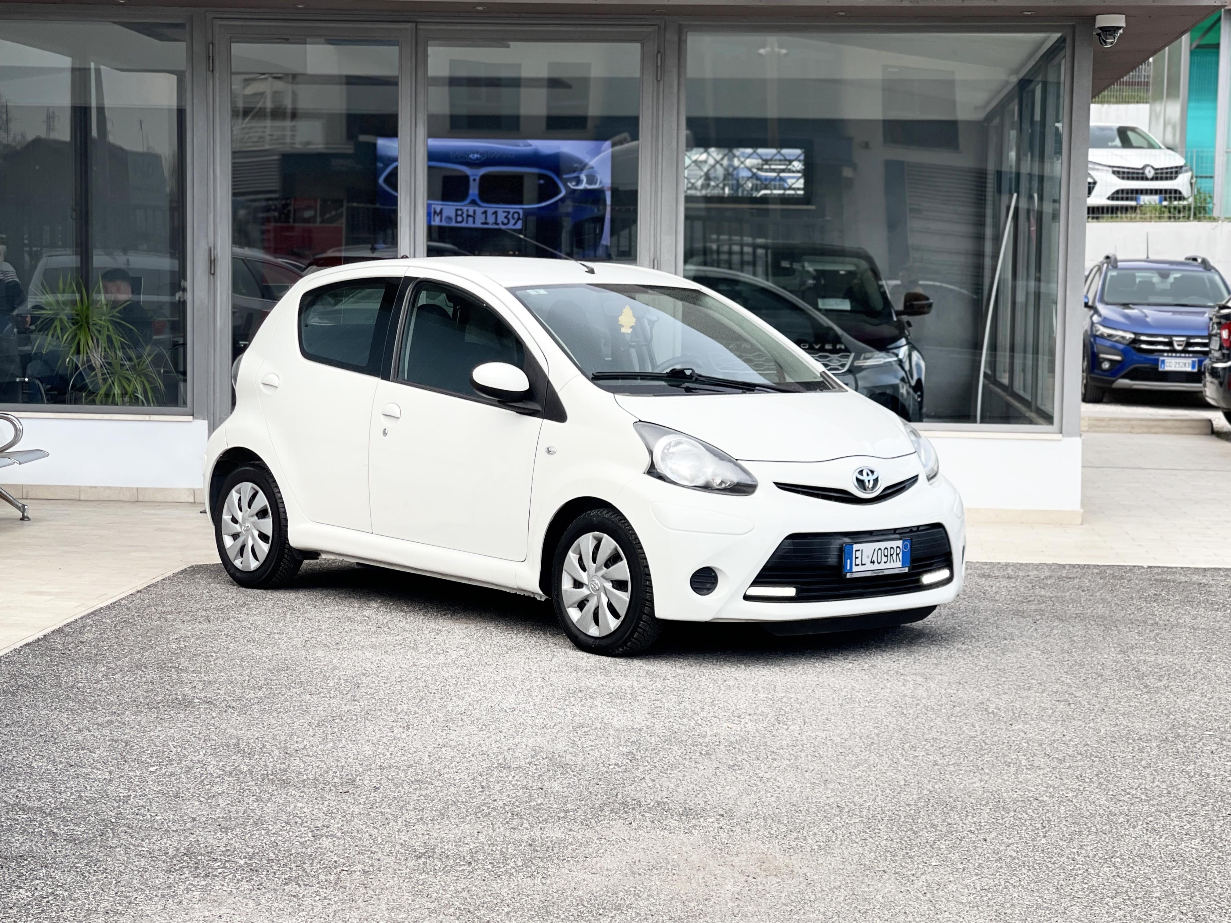 TOYOTA - Aygo 1ª serie