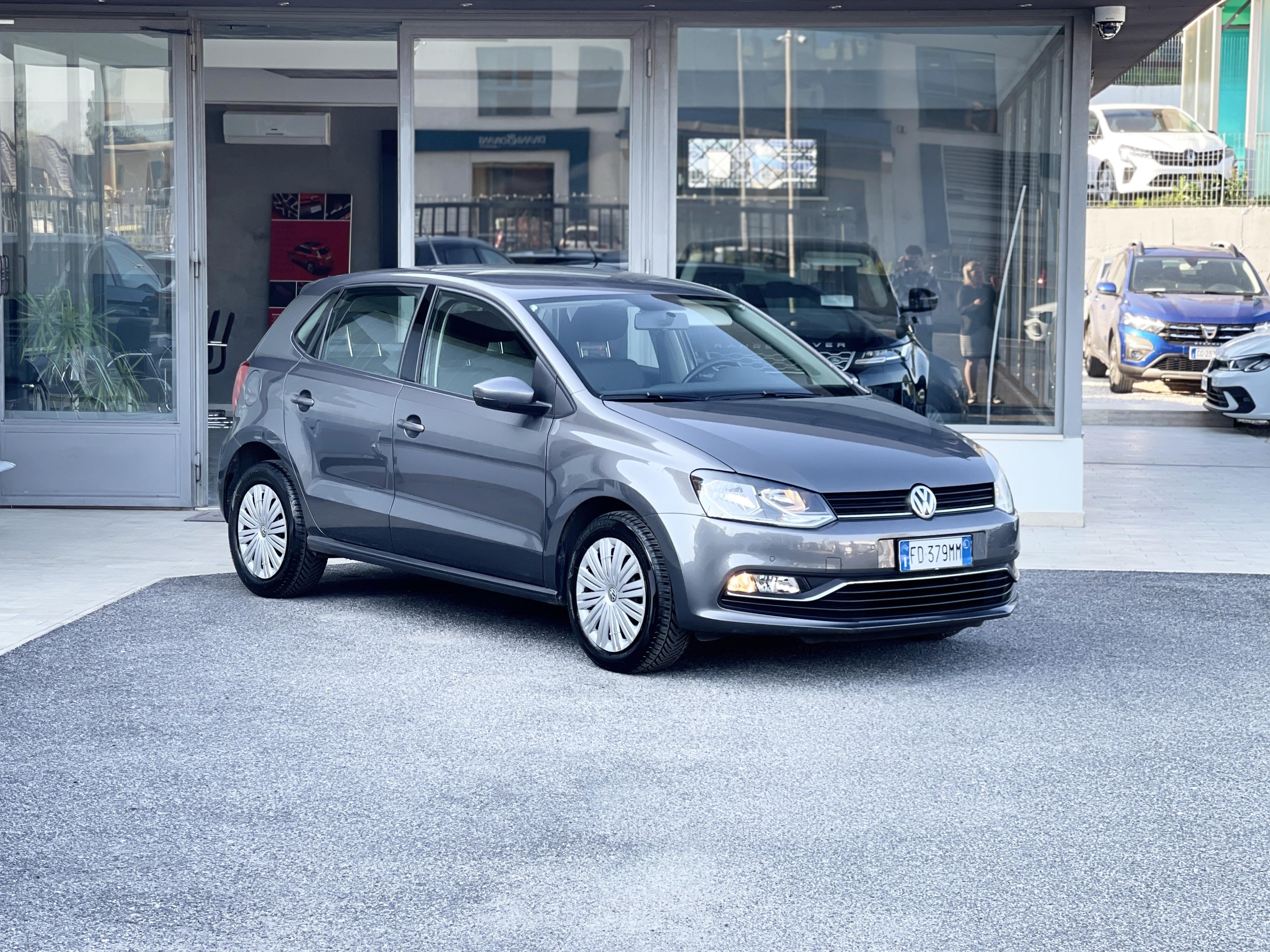 VOLKSWAGEN - Polo 5ª serie