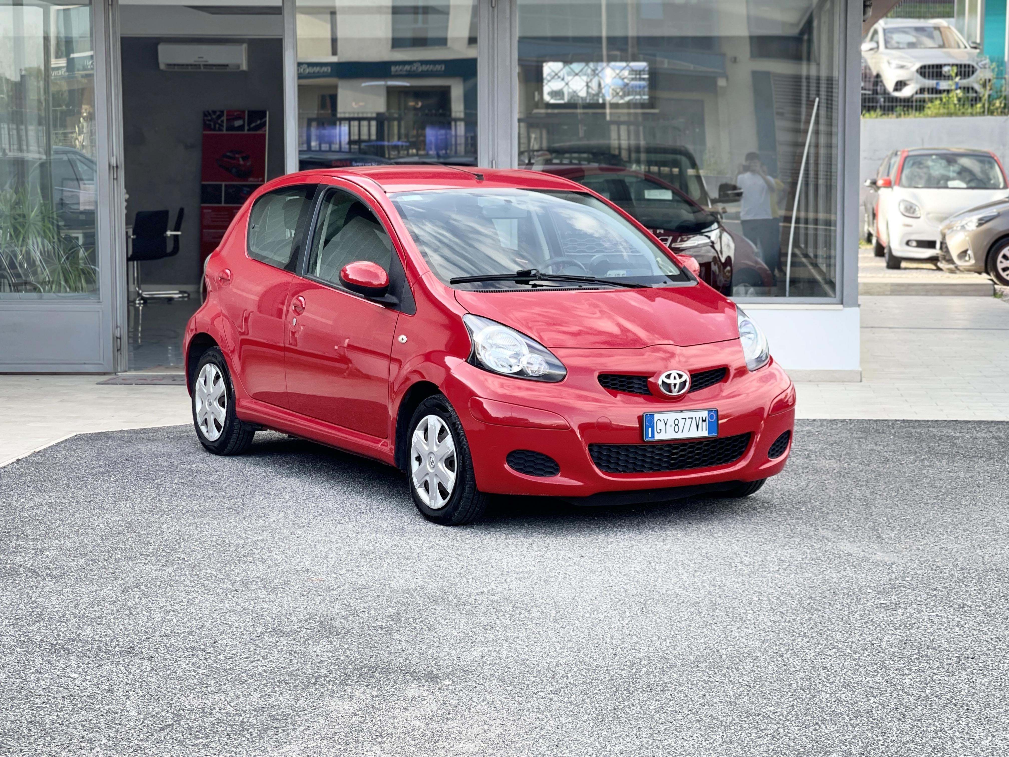 TOYOTA - Aygo 1ª serie