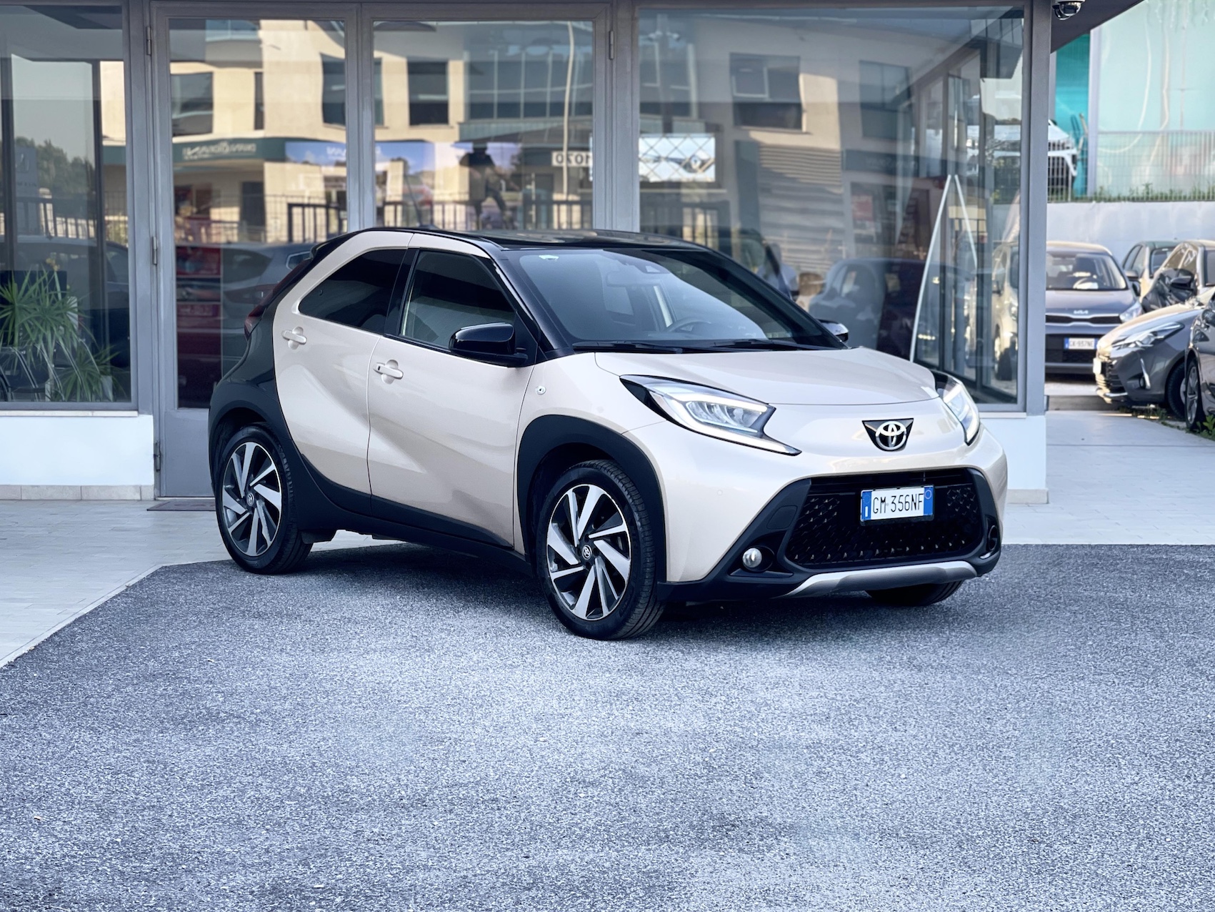 TOYOTA - Aygo X