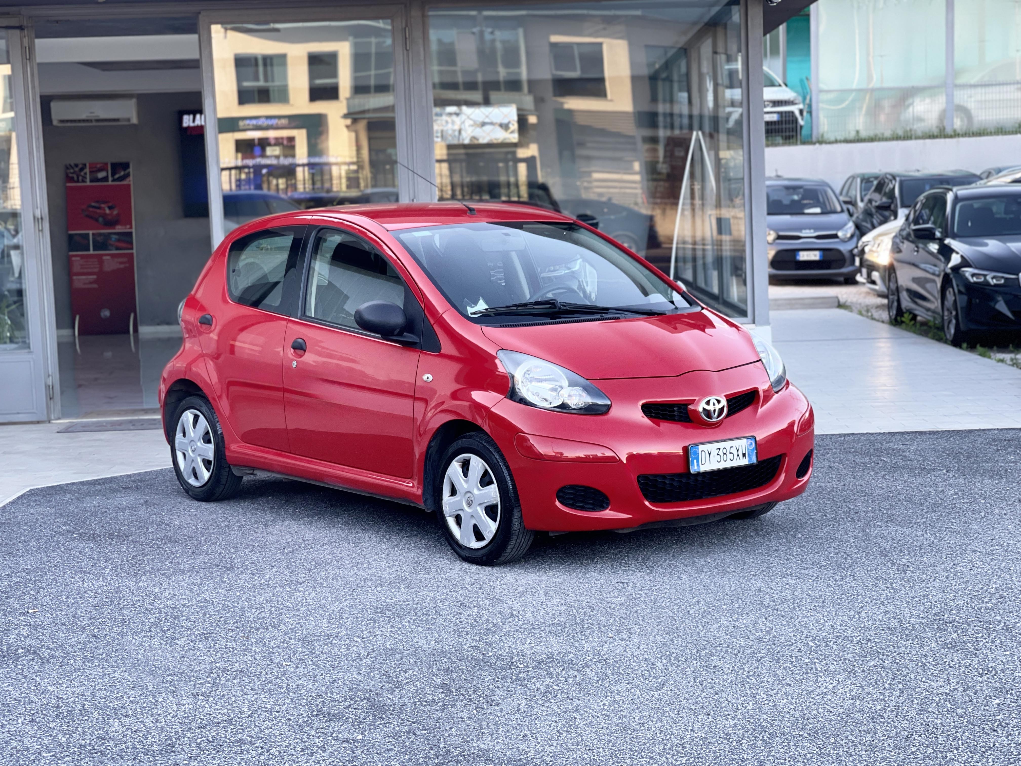 TOYOTA - Aygo 1ª serie